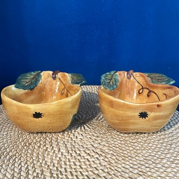 New 2 Pear Venetian Tabletops Unlimited Ceramica Classica Golden Fruit Bowls - Picture 5 of 7